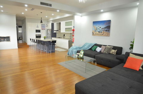 Home Away From Home Newly Built And Spacious - Hotel WA 1