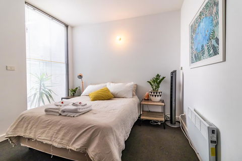 Homestay In The Heart Of Fitzroy - Walk To CBD - Hotel WA 3