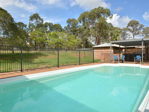 Just Listed Blaxlands Homestead - The Very Best Location In The Valley, Walk To Everything - Hotel WA 0