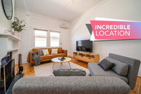 Book Keswick Accommodation Vacations Hotel WA Hotel WA