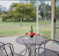 Karinya Cottage - Pet friendly country retreat - Hotel WA