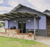 Kickenback Studio - Contemporary accommodation in the heart of Crackenback - Hotel WA