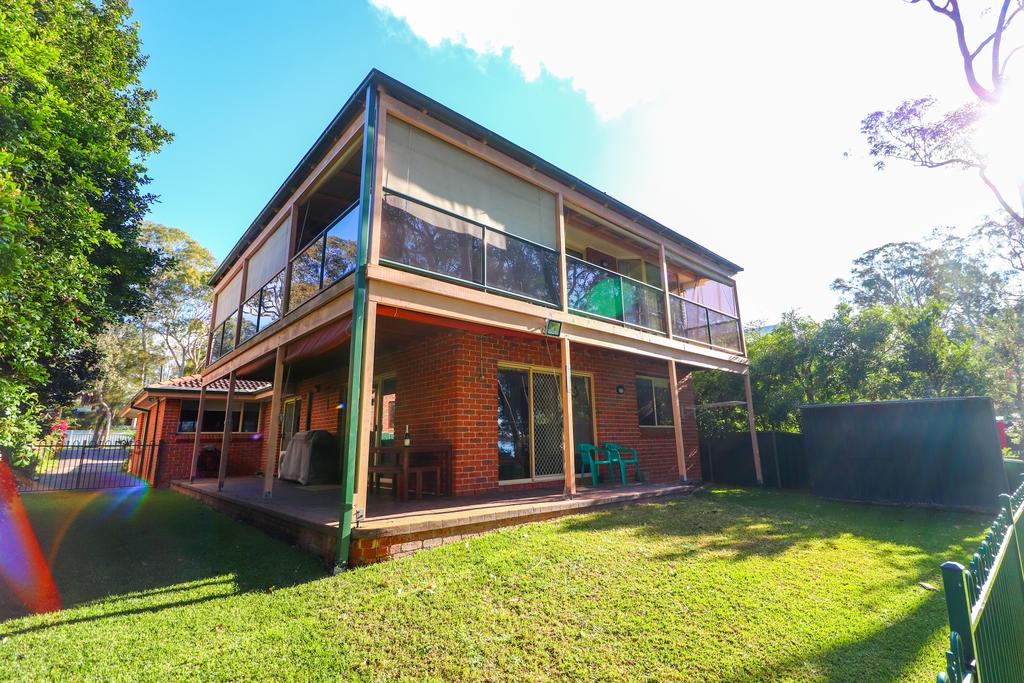 Kingfisher Shores NSW Hotel WA
