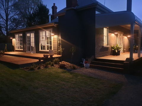Kings Cottage Uralla - Hotel WA 2
