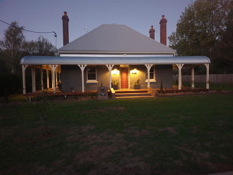 Kings Cottage Uralla - Hotel WA 0