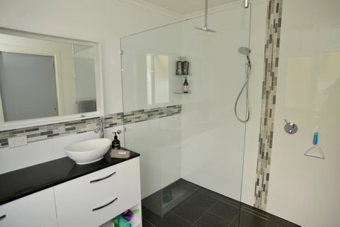 Kinsellas Water Views - Hotel WA 1