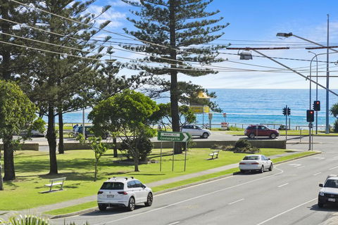 Kirra Palms Holiday Apartments - Hotel WA 2