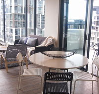 KOZYGURU SOUTH BRISBANE CITY VIEW 2 BED APT FREE PARKING QSB027-708 - Hotel WA
