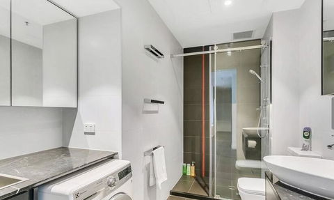 Luxury 2 Bdrm In Watson At Walkerville With Balcony, FREE Carpark, Near Adelaide CBD - Hotel WA 1