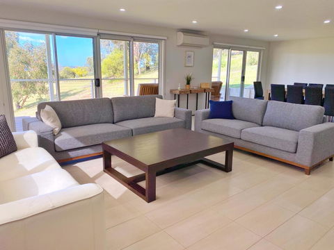 Luxury 3BR Home With KING Bed Metung - Hotel WA 0
