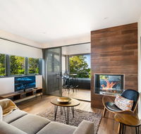 Luxury Hinterland Retreat - Family Suite with Hinterland and Ocean Views - Hotel WA