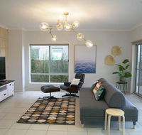 Luxury Waterfront Villa in Sanctuary Lakes - Hotel WA