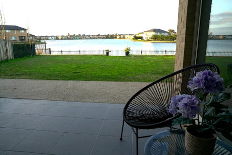Luxury Waterfront Villa In Sanctuary Lakes - Hotel WA 1