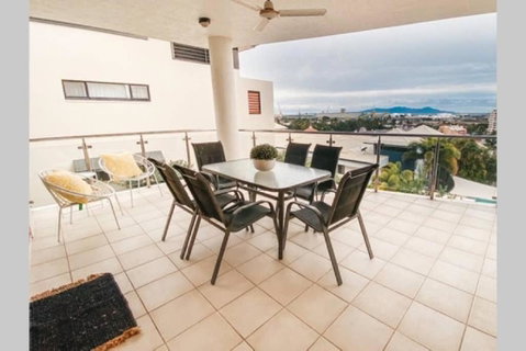 Magnificent Location With Amazing Views - Hotel WA 0