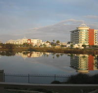 Mandurah Overlooking The Marina - Hotel WA