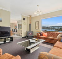 Manfield City Waterfront View Cottage - Hotel WA