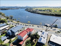 Book Maroochydore Accommodation Vacations Hotel WA Hotel WA