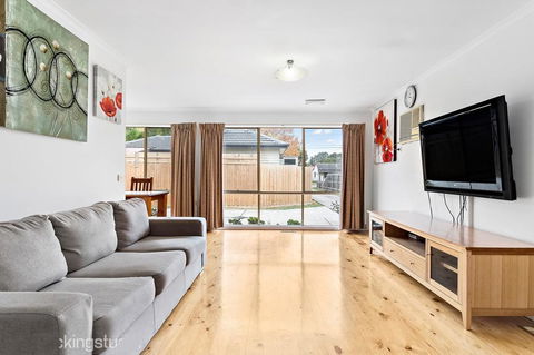 Maroondah 3 Bedroom House In Kilsyth - Hotel WA 1
