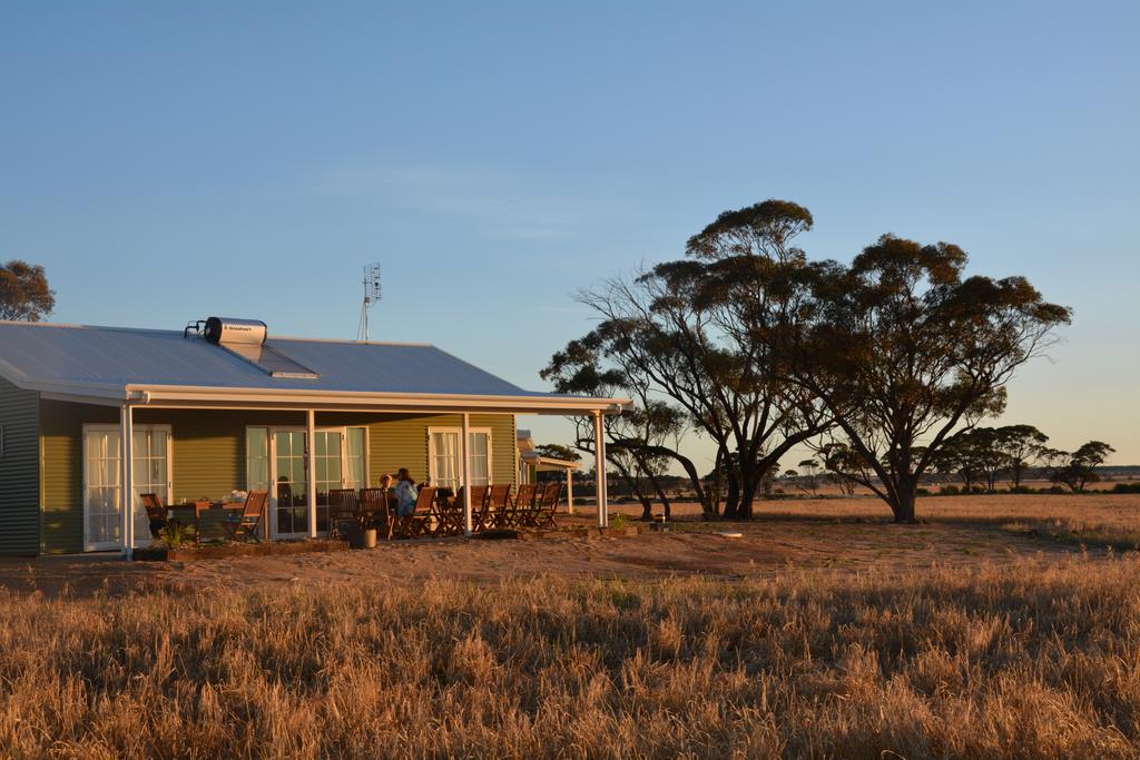 Merilup ACT Hotel WA