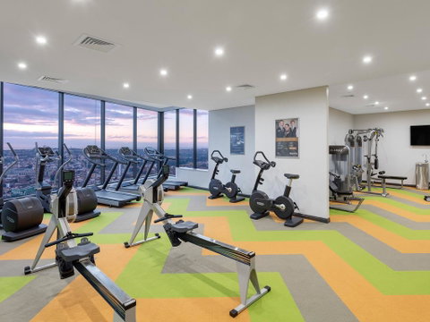 Meriton Suites World Tower - Hotel WA 2