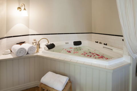 Merrow Cottages - Forest Edge - Hotel WA 3