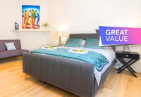 Minutes from the beach shops and parks Free - Wifi - Nespresso - Netflix