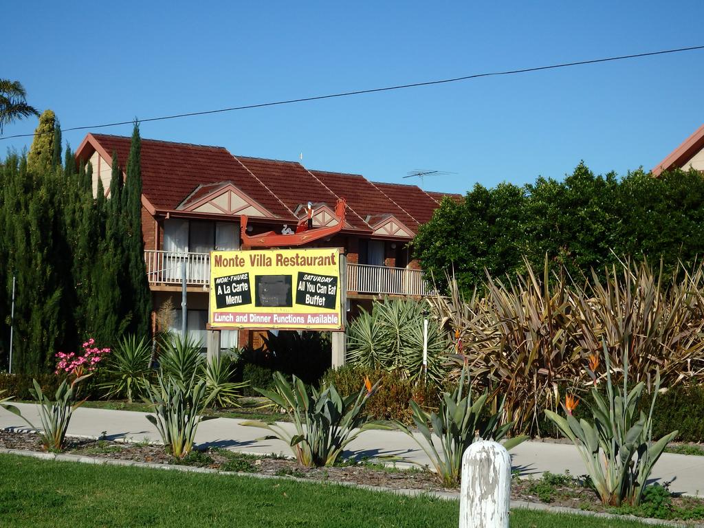 Hoppers Crossing VIC Hotel WA