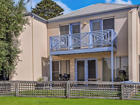 MOYNE VIEWS NO. 2 - Hotel WA 2