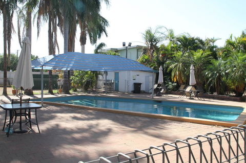 Mt Isa Irish Club Accommodation - Hotel WA 0