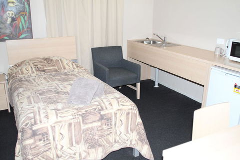 Mt Isa Irish Club Accommodation - Hotel WA 1