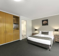 Mt Ommaney Hotel Apartments - Hotel WA