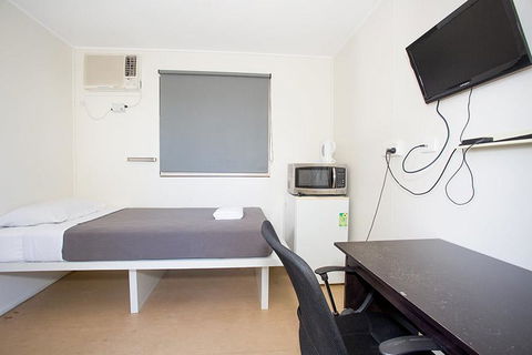 Mycow Accommodation Mackay - Hotel WA 3