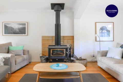 NATURE LOVERS DREAM // FIREPLACE //ACCESS TO HIKES - Hotel WA 3