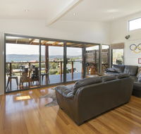 Ned Kelly's Retreat - Sophisticated style with modern convenience and magical outlook - Hotel WA