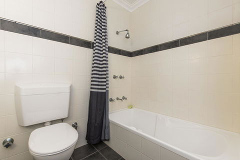 Subiaco Village 30 - Hotel WA 16