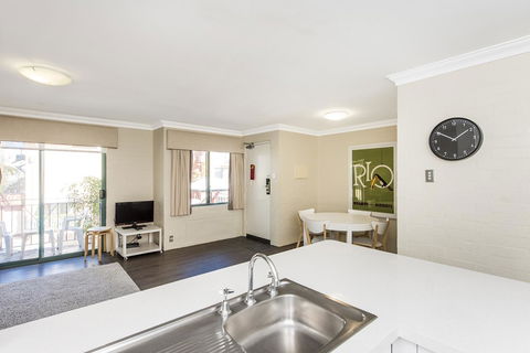 Subiaco Village 30 - Hotel WA 10