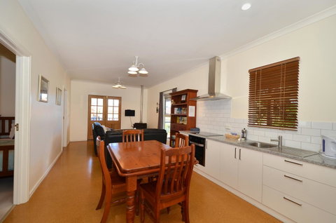 Albany Beachside Accommodation - Hotel WA 11
