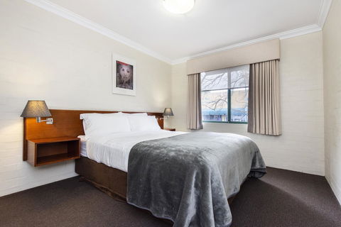 Subiaco Village 20 - Hotel WA 11