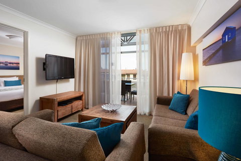 Broadwater Resort Como - Hotel WA 22