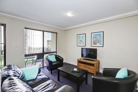 West Beach Lagoon 202 - Quiet & Ground Floor! - Hotel WA 12
