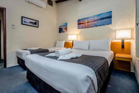 Nightcap At Wintersun Hotel - Hotel WA 5