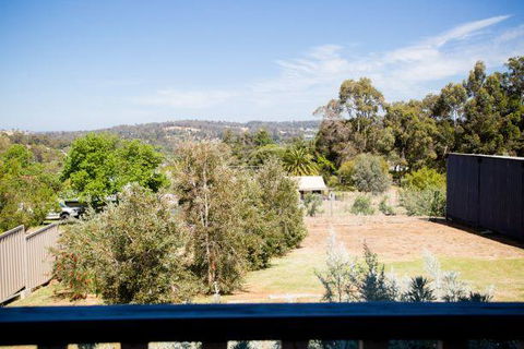 Yvonnes Rest Holiday Home - Hotel WA 9
