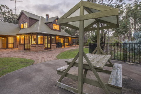 A Hidden Bush Delight - Hotel WA 5