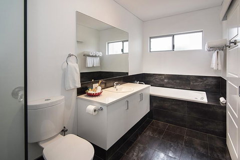 Churchill Studios - Hotel WA 1