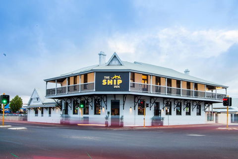 Nightcap At The Ship Inn - Hotel WA 4