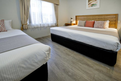 Vintages Accommodation - Hotel WA 28