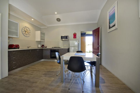 Vintages Accommodation - Hotel WA 35