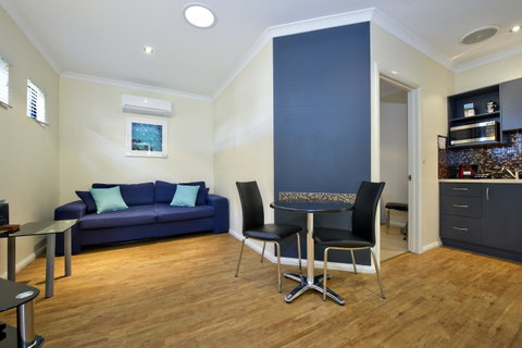 Vintages Accommodation - Hotel WA 25