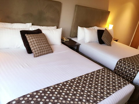 Joondalup City Hotel - Hotel WA 17