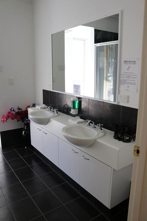 Kendenup Cottages And Lodge - Hotel WA 18